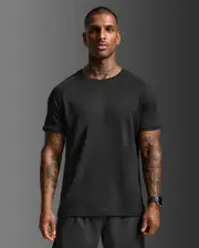 Aero Tee, 2XU, M, Black/Silver Reflective, Male