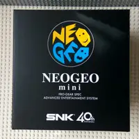 在飛比找蝦皮購物優惠-(全配)SNK NEOGEO mini主機(內含40款遊戲)