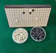 Go chess with Magnetic Folding Go Set Magnetic Board Portable Folding