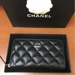 CHANEL A80481 香奈兒黑色羊皮淡金釦ㄇ字拉鍊皮夾中夾 RZ0911