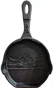 MANDALORIAN THE CHILD Star Wars Cast Iron Pancake Skillet - Includes Pancake Mix