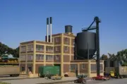 Walthers Cornerstone 1/87 HO Scale TIRE PLANT w/storage silo water tank 933-4141