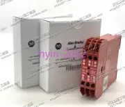 1pcs New 440N-S32013 24VAC/DC Allen-Bradley relay SIPHA