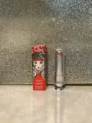 Benefit Cosmetics California Kissin Colorbalm Moisturizing Lip Balm 00 Cherry