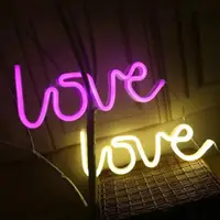 在飛比找momo購物網優惠-【Saikoyen】高質感唯美LOVE草寫霓虹燈1個-兩款任