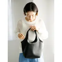 在飛比找蝦皮購物優惠-【正品現貨】日本品牌 KOE 皮革輕量軟托特包 側背包