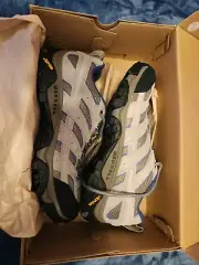 Merrell Women's moab 2 vent J06018 / Marlin Size 11 Hiking Shoes