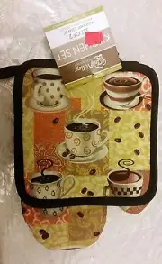 2 pc Kitchen Printed Set: 1 OVEN MITT & POT HOLDER, 5 COFFEE CUPS,black back, CV