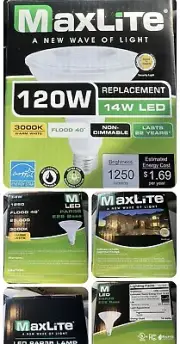 MaxLite 14w LED 120w Replacement Floodlight 3000K 1250 Lumen E26 Base PAR36 New