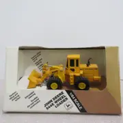 Ertl JohnDeere 544E Wheel Loader 1/64 JD-5539-1HEO-B