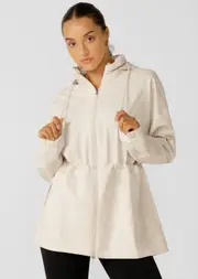 [Lorna Jane] Rain Repeller Pocketed Waterproof Jacket in White, Size - Small S Ivory