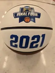 2021 Final Four Wilson Autograph Basketball 28.5 Size 6
