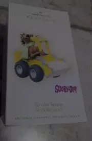 Hallmark Keepsake Scooby Doo Scooby Scoop ornament 2007
