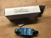 RELAY AND CONTROL CORP. RCM-400 Mini Limit Switch,90 deg.Travel--NEW IN BOX