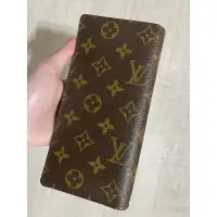 在飛比找蝦皮購物優惠-二手售 Louis Vuitton Brazza LV M6