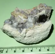 Quartz Geode - Mooralla, Vic.. Mineral specimen 60x50mm #1413