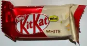 1x Unit KitKat Mini MIX White — 0.49 oz (Two Bars / Unit)