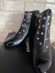 CHANEL 2023-2024 NEW TAGS BLACK LAMBSKIN ANKLE BOOTS GOLD CC CHARMS 39C US8.5-8