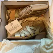 New In Box KORK-EASE Gold Leather Skyway Lace-Up Sandals US 10 EU 42 $155 K67910