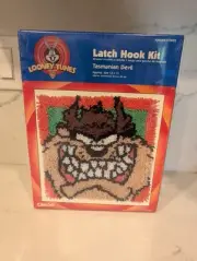 Vintage Taz Tasmanian Devil Looney Tunes Latch Hook Kit 13” by 13" NOS 1997