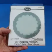 SIZZIX BIGZ Die TFrame Circle Scallop - 656363