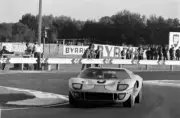Pedro Rodriguez Lucien Bianchi Ford GT40 Le Mans 1968 Old Motor Racing Photo 32
