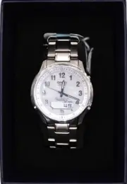 CASIO LINEAGE LCW-M100TSE-7AJF White Dial Solar Atomic Radio Titanium Watch Gift