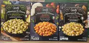 Specially Selected 3 Flavors Macaroni & Cheese 6.5oz 184g (3 Boxes)