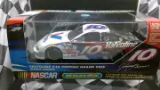 SCALEXTRIC 1/32 SLOT CAR C2407 VALVOLINE #10 JOHNNY BENSON NIB