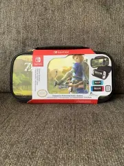 Nintendo Game Traveler Deluxe Case Legend of Zelda Breath of the Wild