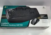 2009 Logitech Wireless Desktop MK700 Wireless Mouse And Keyboard