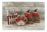 AGD Christmas Decor - Dog Santa Paw Mistletoe Booth Tier Tray 4pc Set