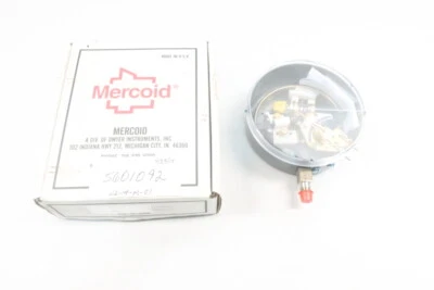Dwyer DA-41-3-21E Pressure Switch 1/4in Npt 30-400psi 120/240v-ac/dc