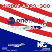 NGM62016 1:400 NG Model Malaysia Airlines Airbus A330-300 Reg #9M-MTE 'Malaysia