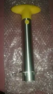 *STAINLESS STEEL PINEAPPLE CORER* AVON Kitchens Tools and Gadgets New BOXED