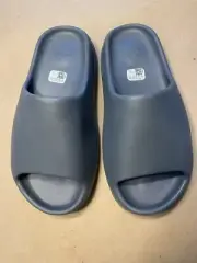 yeezy slide slate grey size 11