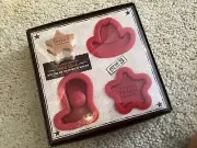 Williams Sonoma Wild West Ice Cream Sandwich Molds Sheriff Badge Boot Hat New