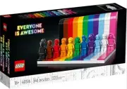 LEGO Everyone Is Awesome - 346 Piece Building Kit [LEGO, #40516, Ages 18+]