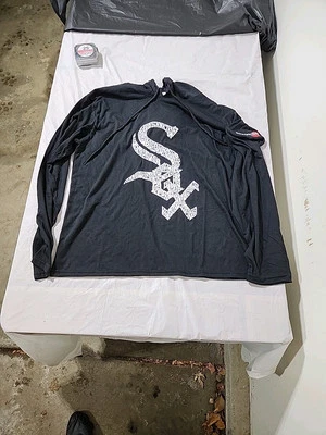 Chicago White Sox Black Hoodie Famous Sox Names Logo Size XL Limited SGA (2)