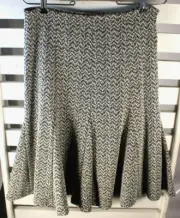 Susan Bristol Womens Sz 4 Black White Geometric Pattern Stretch Flare Skirt