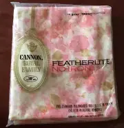 Vintage Pink Floral Cannon Royal Family Featherlite Set of 2 Pillowcases NOS