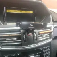 在飛比找蝦皮商城精選優惠-賓士手機架 W212 Benz專用 合金 玻璃 卡榫式 E2