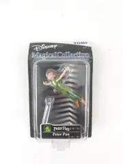 TOMY DISNEY Magical Collection 056 Peter Pan Figure BOX DMG