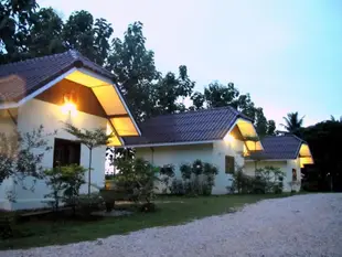 蘇安蘭亞度假村Suanlamyai Resort