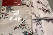 St. Nicholas Square Woodland Boughs Table Cloth Oblong 60x84 & 6 Matching Napkin