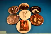 7 Assorted SCREAMING TREES BUTTONS pins pinbacks grunge MUSIC 2 1/4" BIG!!!