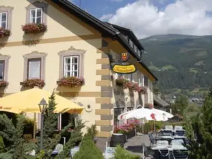 Hotel und Appartements Stranachwirt