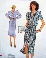 * Vogue 7576 Ladies Casual Button Front Belt Dress size 14-16 Pattern UNCUT