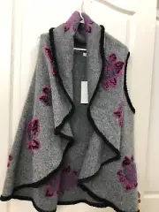 See and Be Seen Gray Floral Sherpa Drape Collar Open Front Sleeveless Vest OS