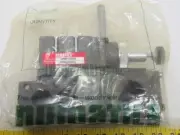 Numatics 153RS315J032Q Regulator W/Manifold Block Regulator #152RS300J027Q NIB